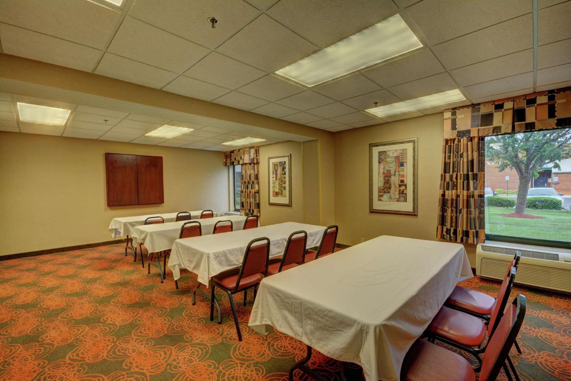 Hampton Inn By Hilton Indianapolis-South Southport Eksteriør billede