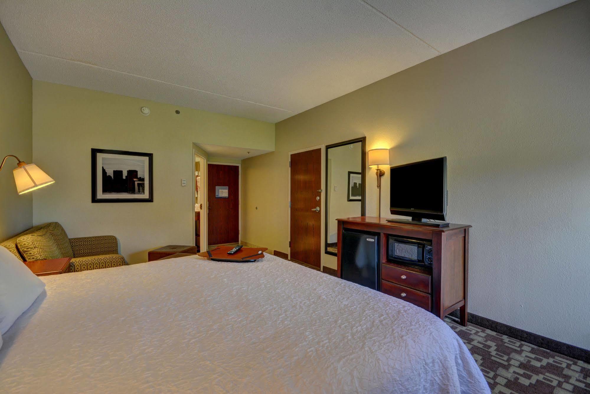 Hampton Inn By Hilton Indianapolis-South Southport Eksteriør billede